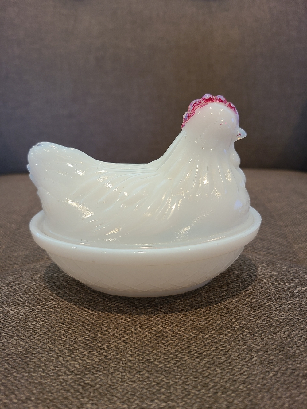 Vintage milk glass "hen on nest" with red comb